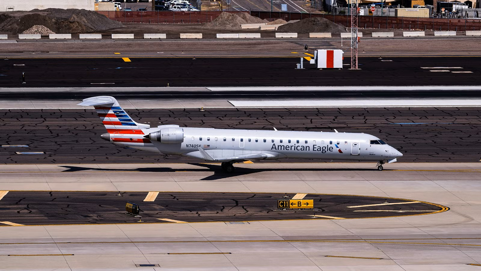 Debris damages Bombardier CRJ-700 nose