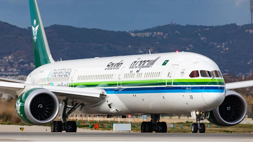 Saudia suspends Dammam London flights