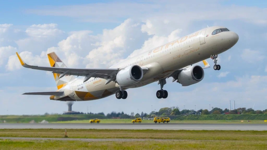Etihad resumes Tashkent flights
