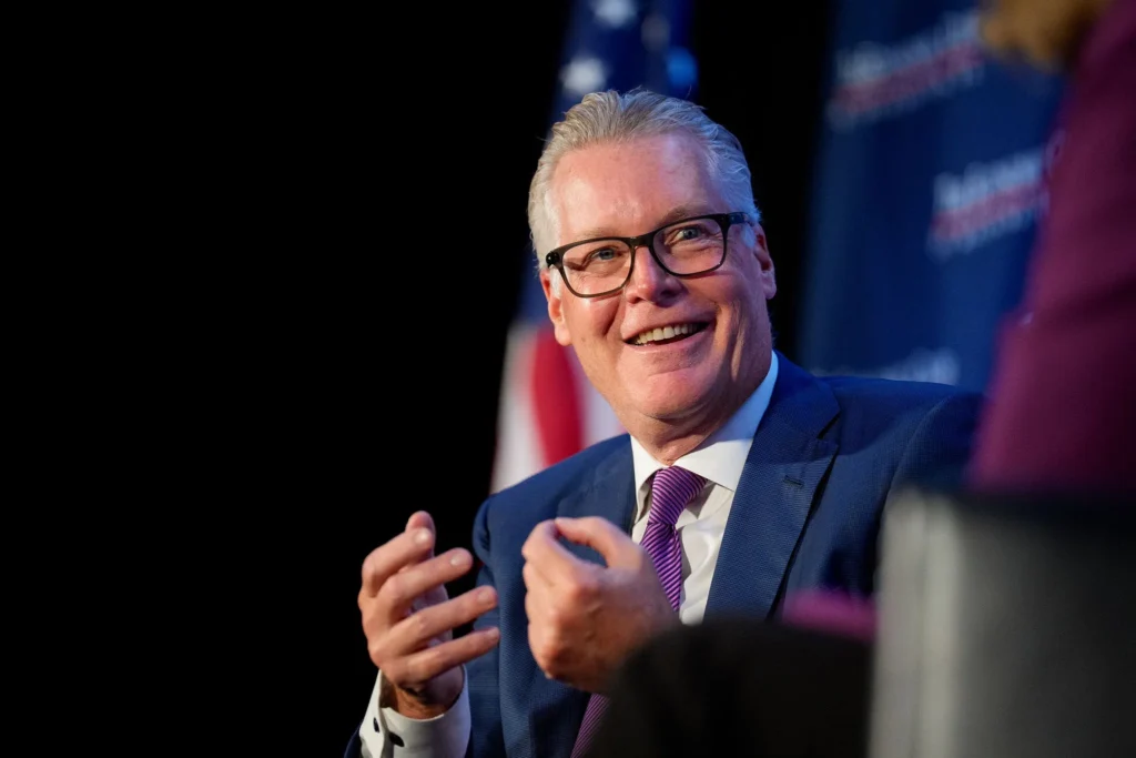Delta discloses CEO salary