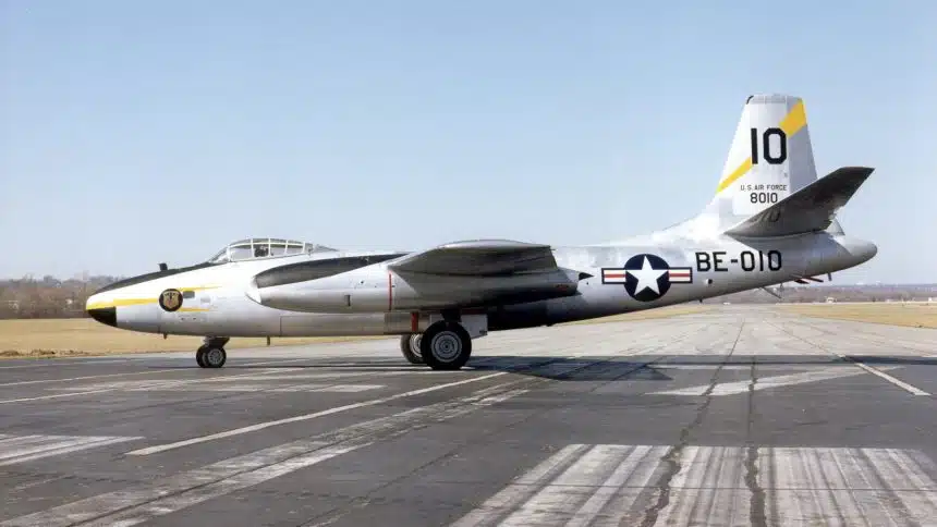 First operational jet  bomber