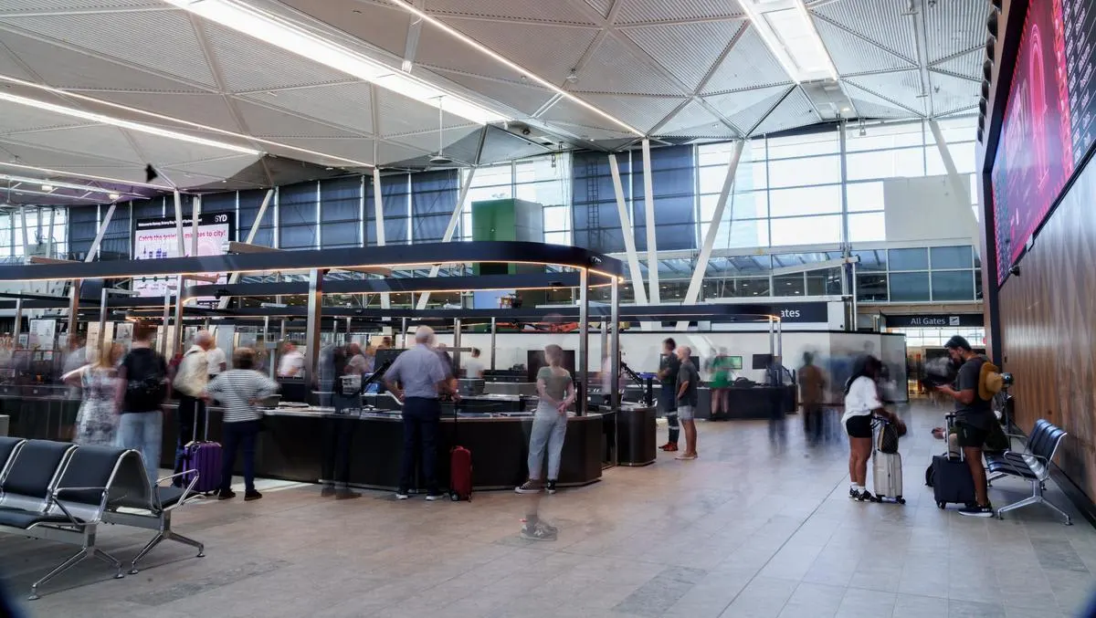 Sydney Airport faces security strike