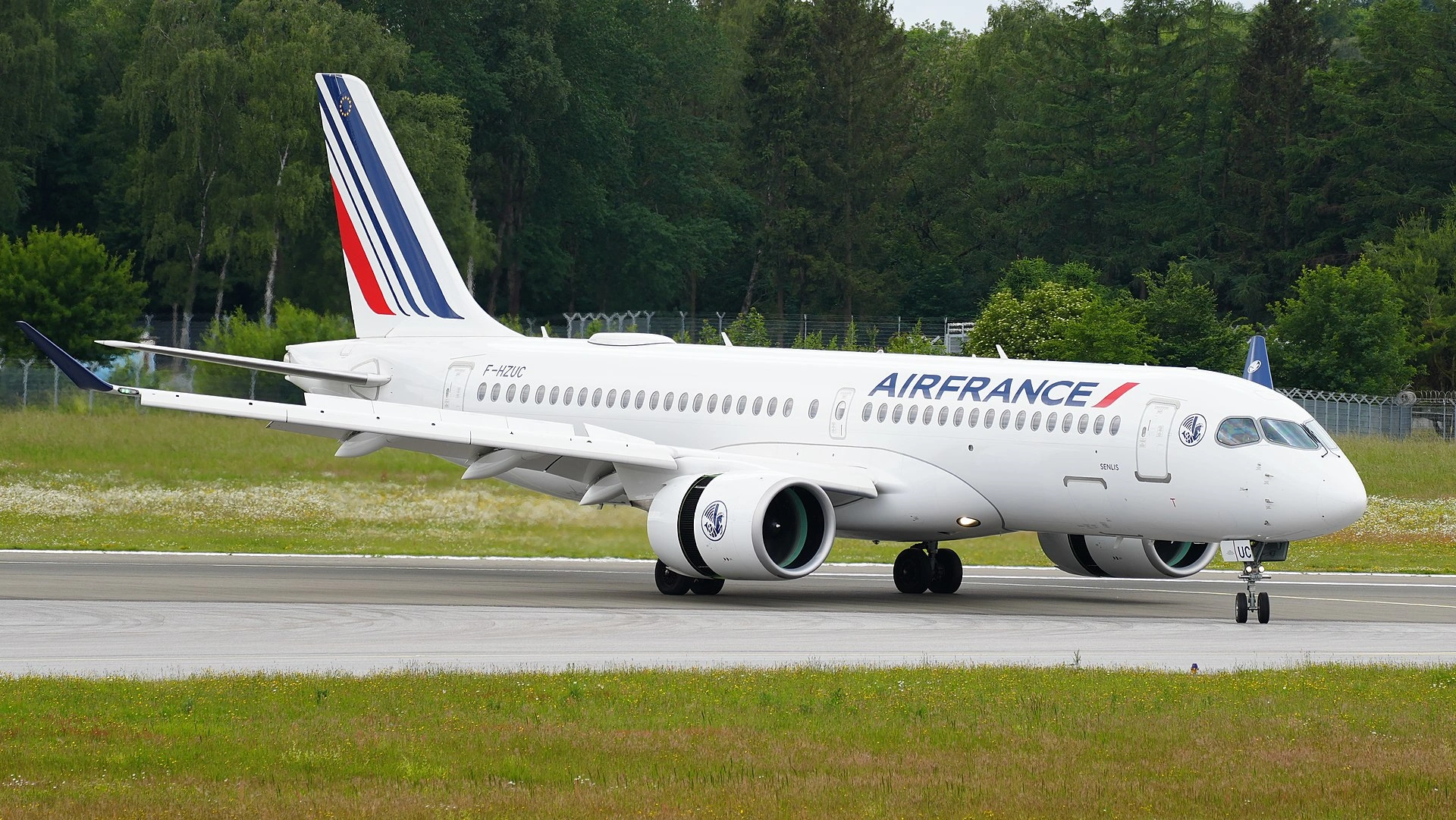 Air France launches Gatwick flights