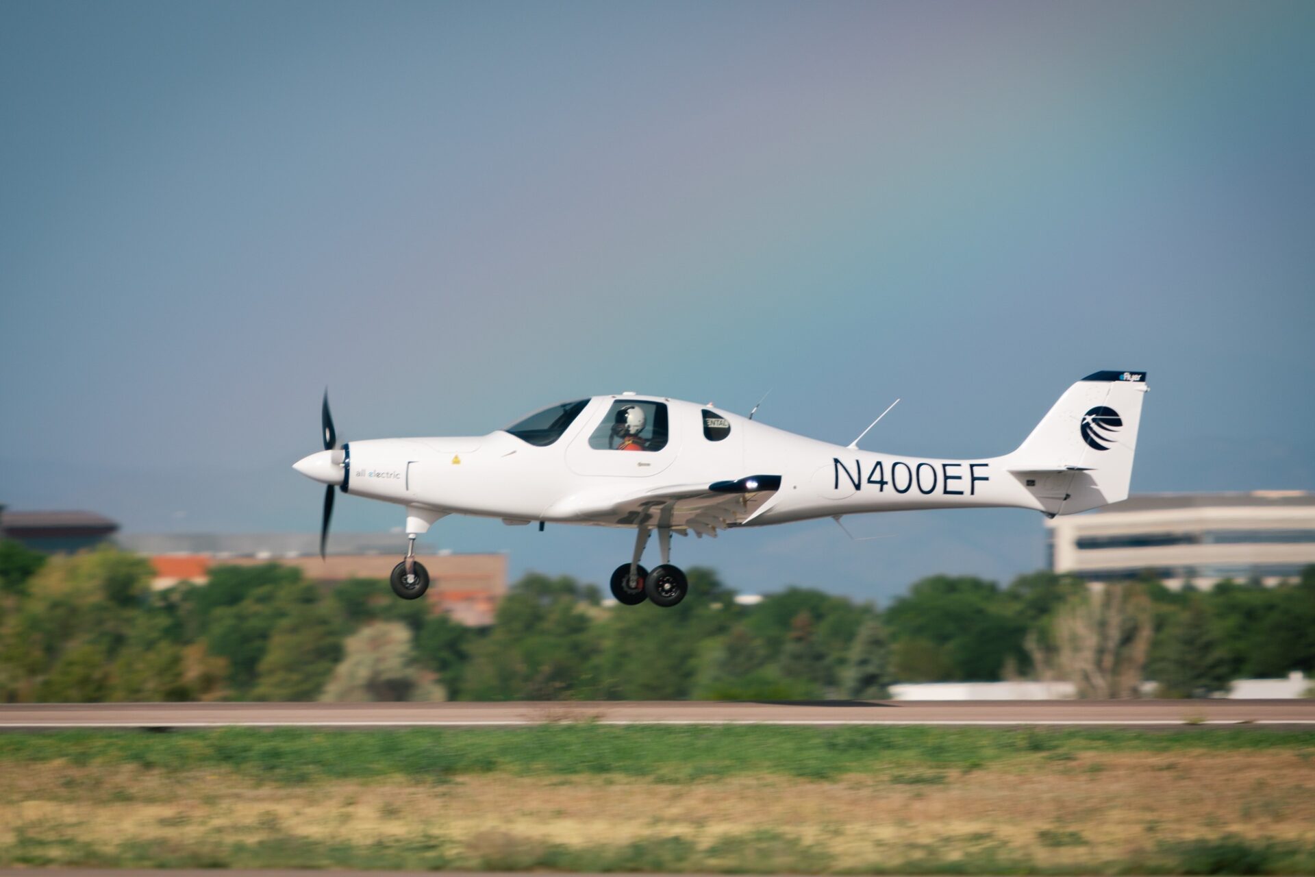 Bye Aerospace completes eFlyer 2 flight