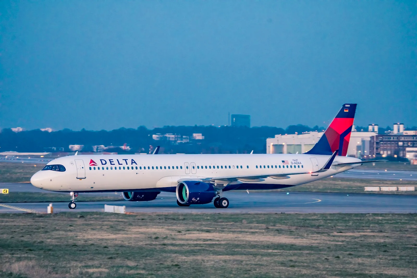 Delta launches new domestic routes