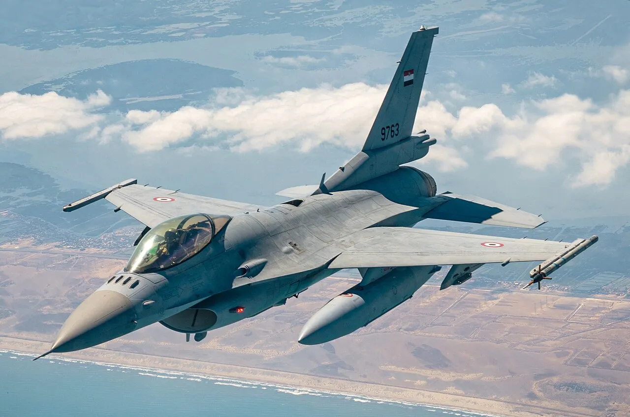 US Air Force F-16 crashes