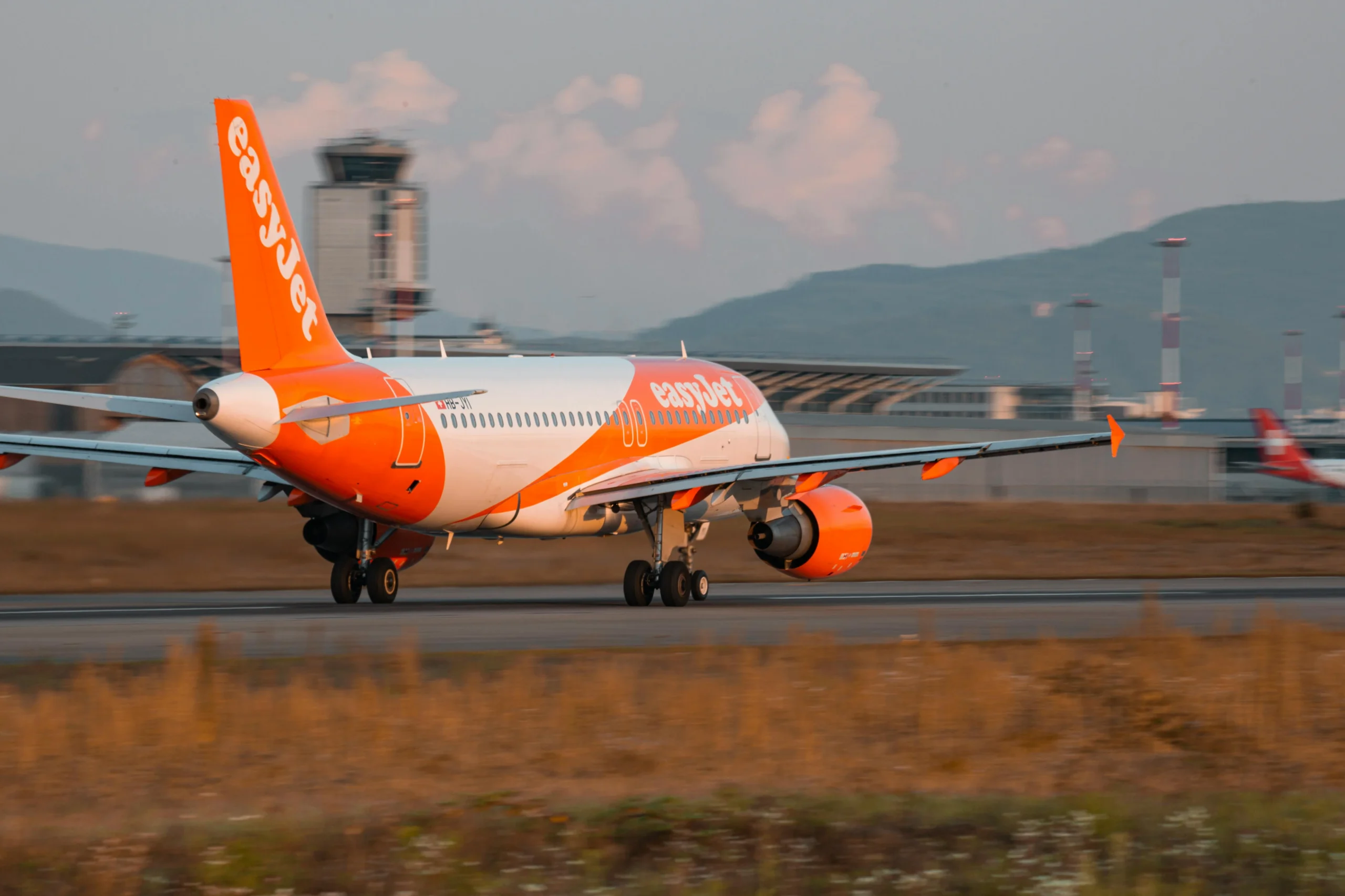 easyJet flight returns for removal