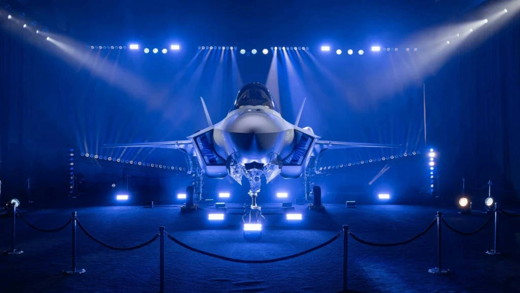 Swiss F-35 deal at risk